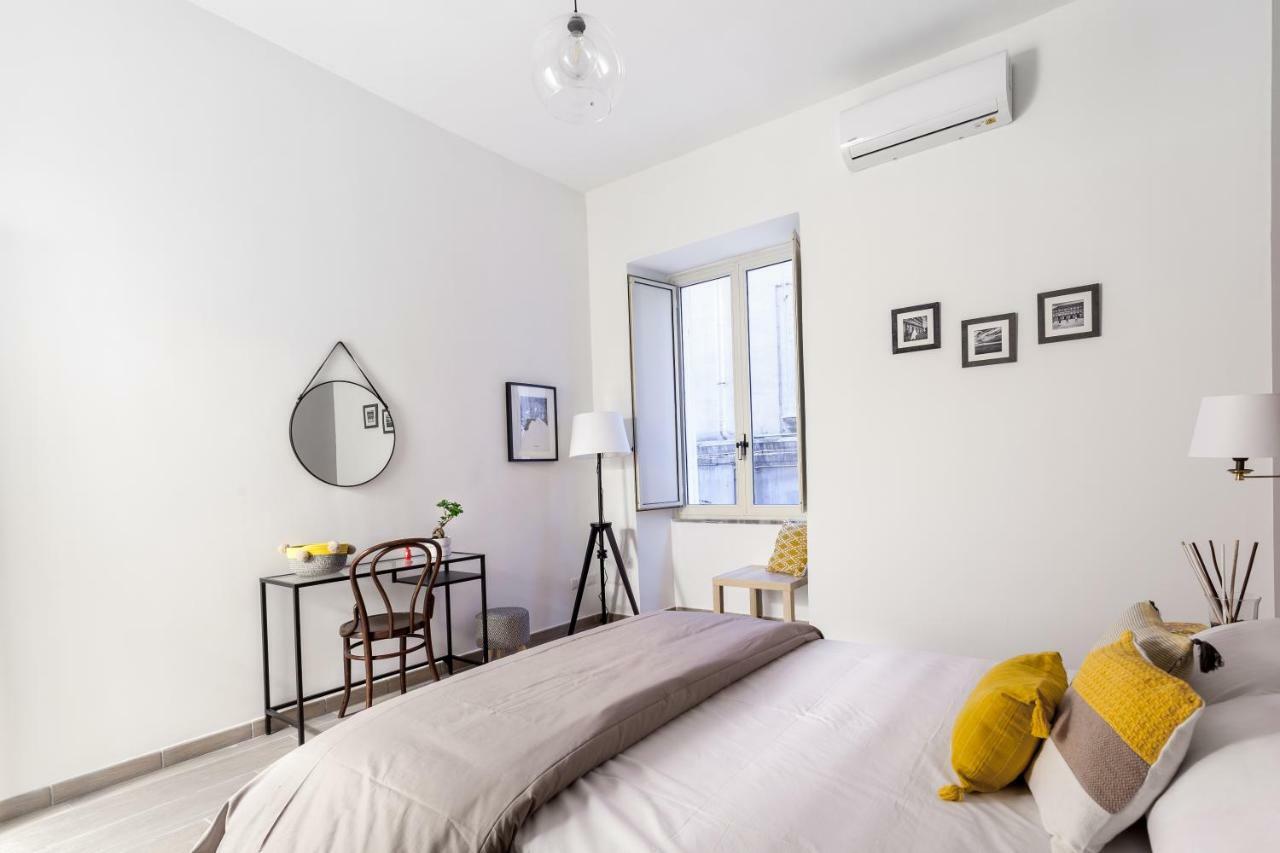 Manuela Apartments Centro Storico Napoli Eksteriør billede