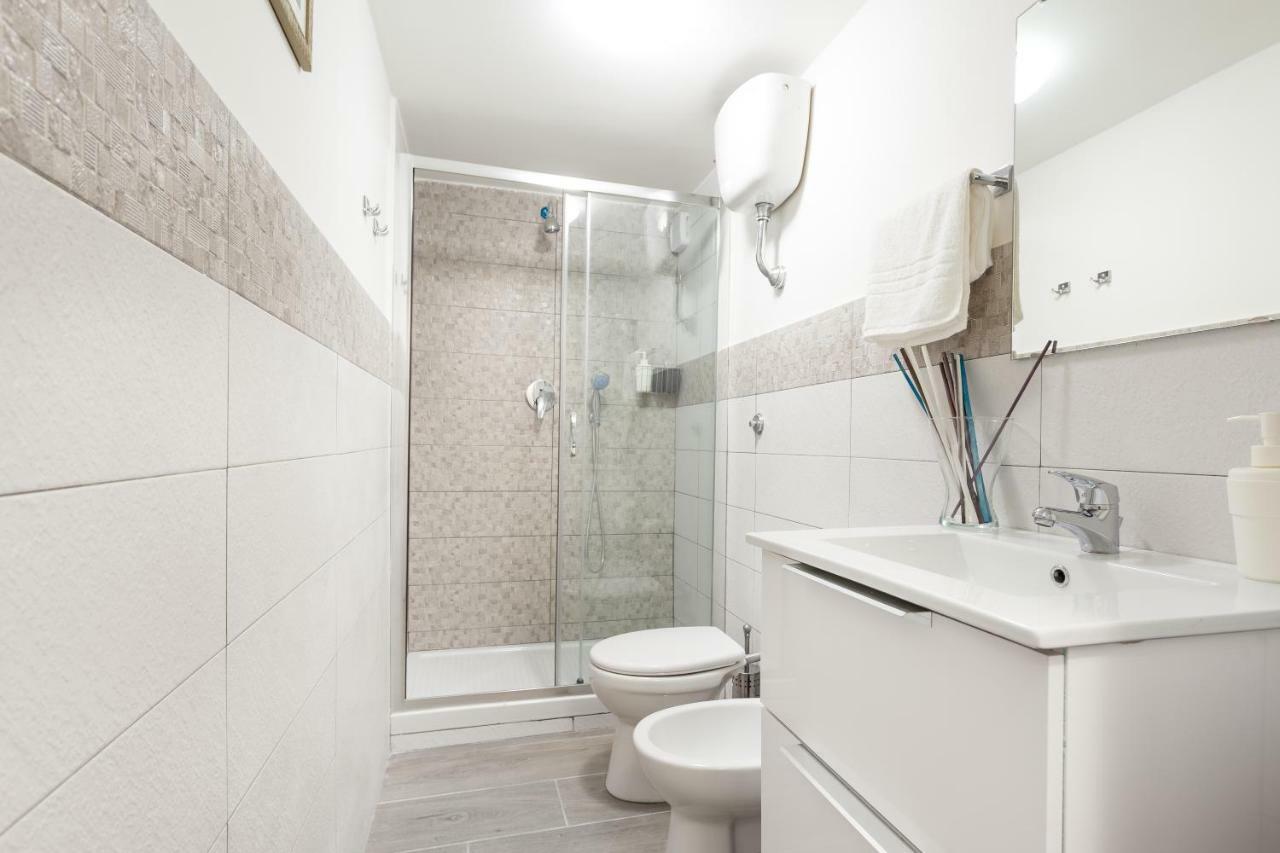 Manuela Apartments Centro Storico Napoli Eksteriør billede