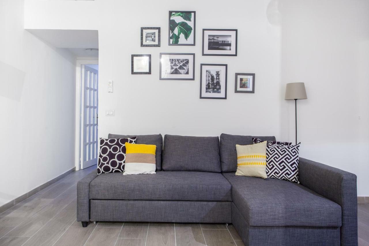 Manuela Apartments Centro Storico Napoli Eksteriør billede